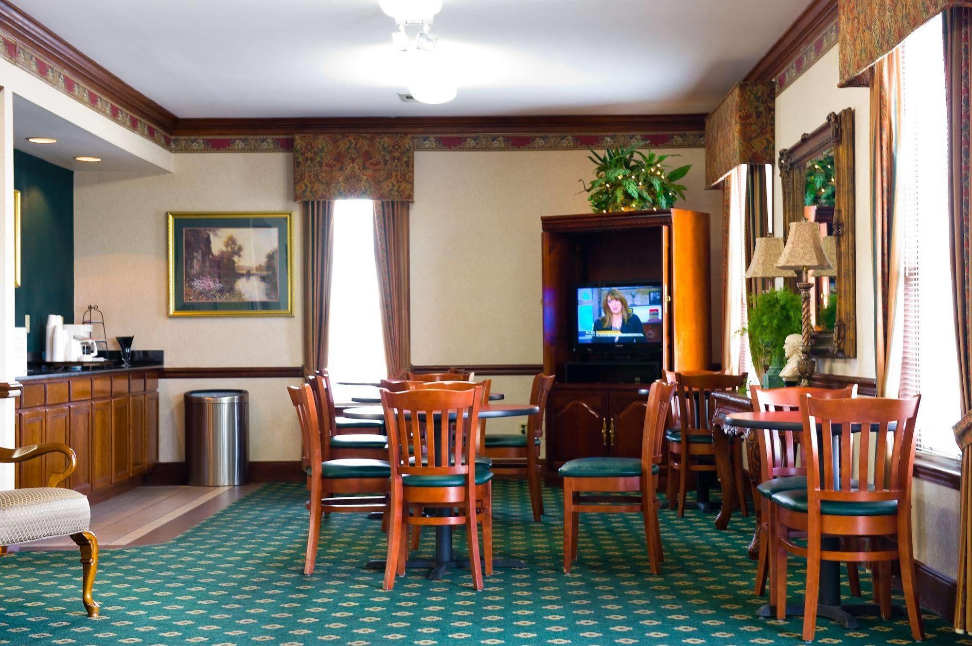 Plantation Oaks Hotel Милингтън Екстериор снимка