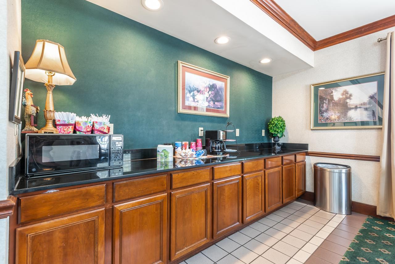 Plantation Oaks Hotel Милингтън Екстериор снимка